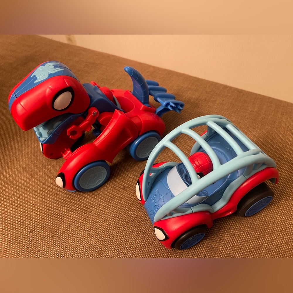 Spidey Vehicles Toy Bundle
